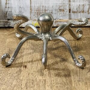 Octopus Shelf Decor Pewter Finish Nautical Statue Coastal Marine Life Figure 11"